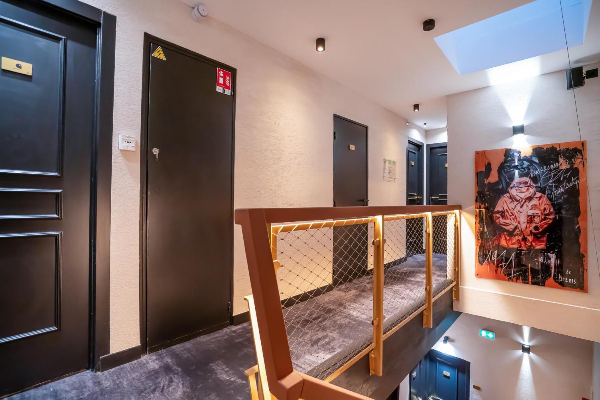 Hotel By Reboul - Boutique Hotel Кассі Екстер'єр фото