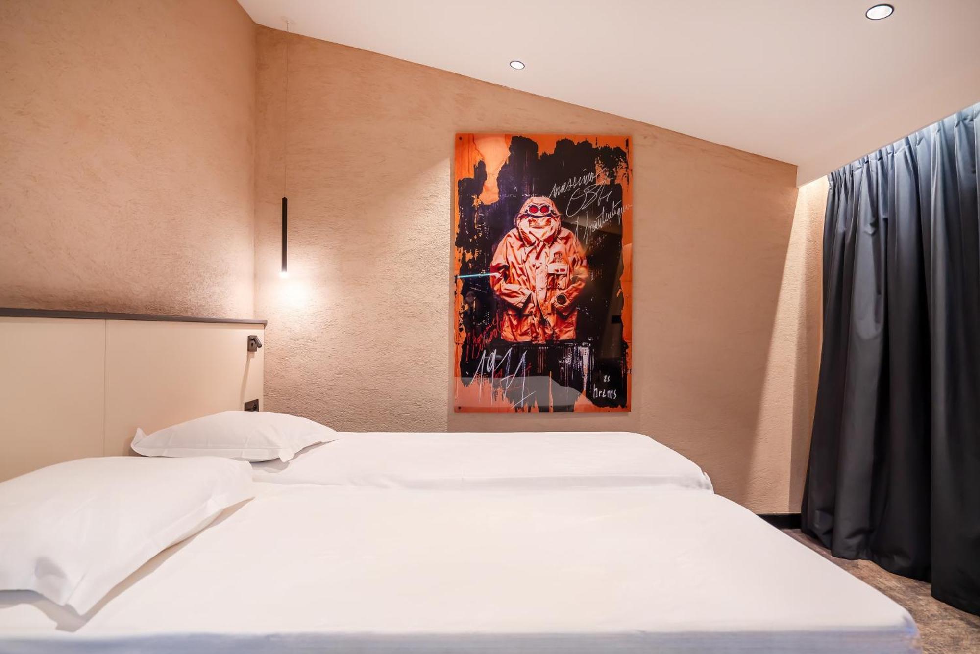 Hotel By Reboul - Boutique Hotel Кассі Екстер'єр фото